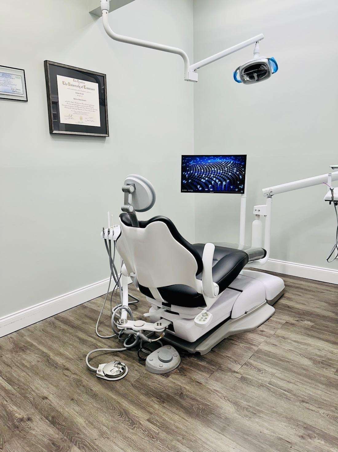 interior of dentist exam room | cookeville tn dentist